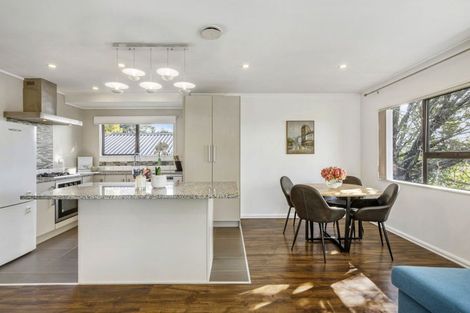 Photo of property in 2/16 Caribbean Drive, Unsworth Heights, Auckland, 0632