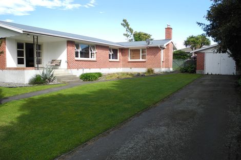 Photo of property in 2 Dixon Street, Waimate, 7924
