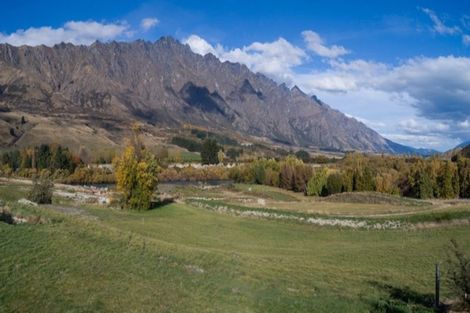 Photo of property in 13 Magnolia Place, Frankton, Queenstown, 9300