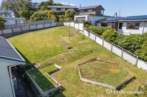 Photo of property in 1 Taku Matenga Grove, Korokoro, Lower Hutt, 5012