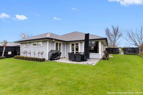 Photo of property in 12 Hampstead Close, Rangiora, 7400