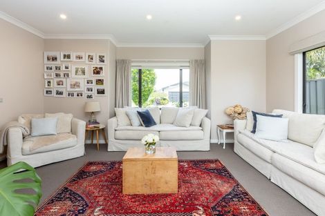 Photo of property in 4 Portland Place, Poraiti, Napier, 4112