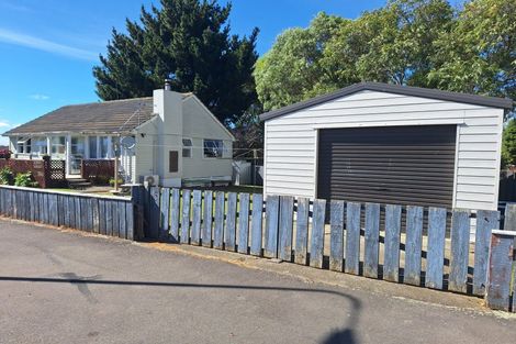Photo of property in 1 Hartgill Crescent, Dannevirke, 4930