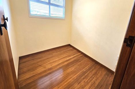 Photo of property in 15a Hall Road, Matua, Tauranga, 3110