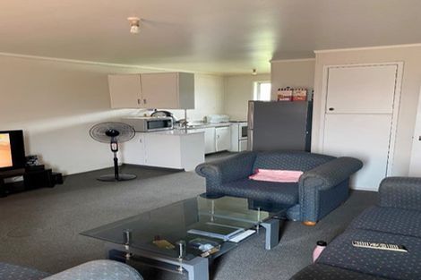 Photo of property in 8/84 Kenderdine Road, Papatoetoe, Auckland, 2025