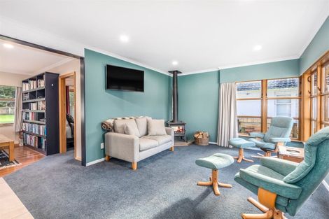 Photo of property in 17 Sharpe Crescent, Wainuiomata, Lower Hutt, 5014