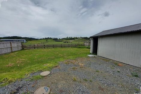 Photo of property in 31 Valley Road, Hikurangi, 0114