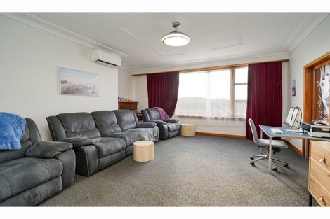 Photo of property in 289 Mcquarrie Street, Kingswell, Invercargill, 9812