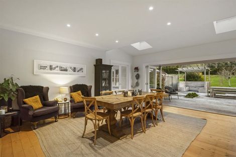 Photo of property in 1073 Kahikatea Flat Road, Waitoki, Kaukapakapa, 0871