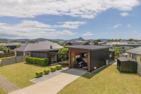 Photo of property in 31 Longreach Drive, Cooks Beach, Whitianga, 3591