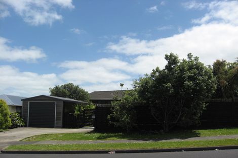 Photo of property in 185 Finlayson Avenue, Clendon Park, Auckland, 2103