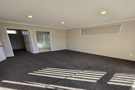 Photo of property in 5 Prado Drive, Pukekohe, 2120