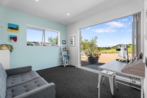 Photo of property in 99 Cowes Bay Road, Waiheke Island, 1971