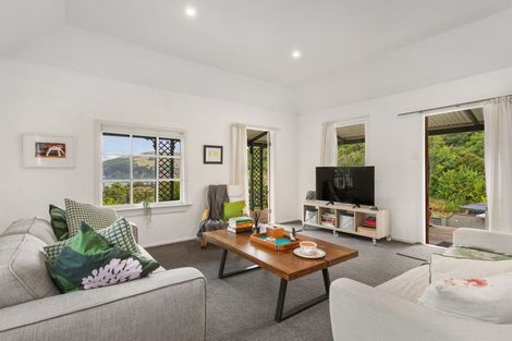Photo of property in 12 Fleur Lane, Akaroa, 7520