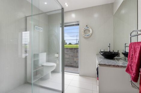 Photo of property in 623b Harbour View Road, Whangamata, 3620