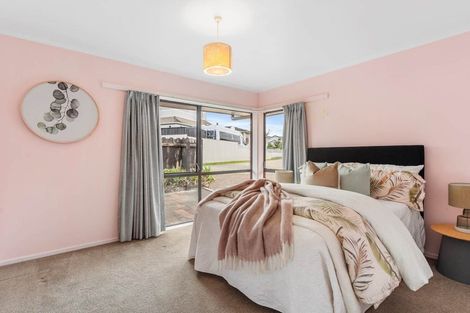 Photo of property in 1/19 Waller Avenue, Bucklands Beach, Auckland, 2012