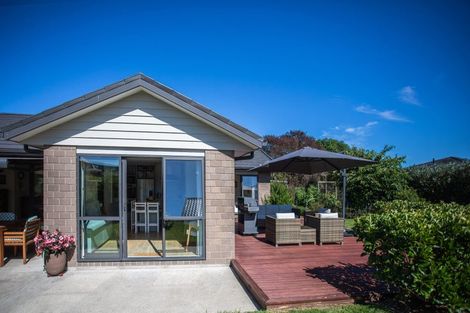 Photo of property in 73 Kotuku Drive, Paraparaumu Beach, Paraparaumu, 5032