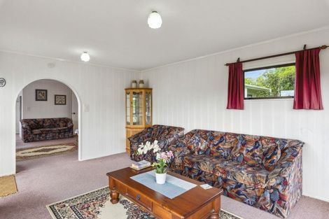 Photo of property in 66 Renown Road, Raumati South, Paraparaumu, 5032