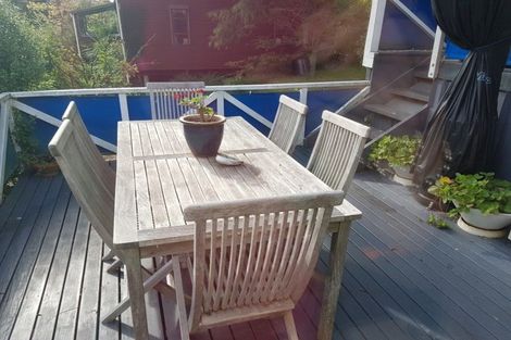 Photo of property in 18 Evans Pass Road, Sumner, Christchurch, 8081