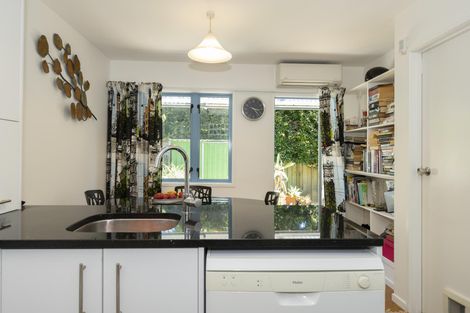 Photo of property in 5/46 West View Road, Westmere, Auckland, 1022