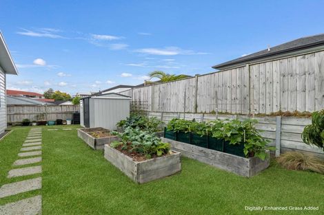 Photo of property in 3 Taikura Avenue, Red Beach, 0932