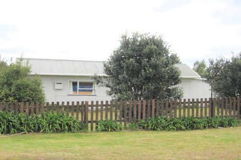 Photo of property in 204 Tamaki Road, Whangamata, 3620