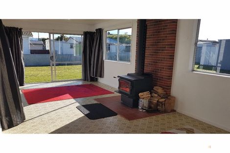 Photo of property in 58 Wilkin Street, Waimate, 7924