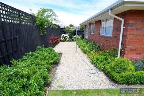 Photo of property in 8 Innisfree Place, Northwood, Christchurch, 8051