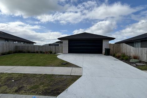 Photo of property in 5 Kapiakauri Road, One Tree Point, 0118