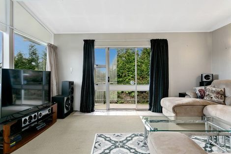 Photo of property in 2/4 Kereru Street, Two Mile Bay, Taupo, 3330