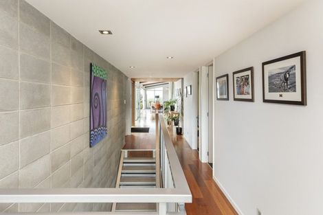 Photo of property in 3 Sasaram Lane, Cashmere, Christchurch, 8022