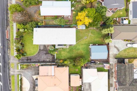 Photo of property in 118 Sandspit Road, Waiuku, 2123