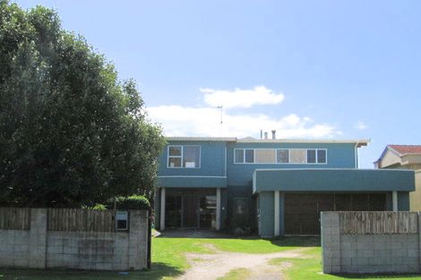 Photo of property in 27 Motiti Road, Papamoa Beach, Papamoa, 3118