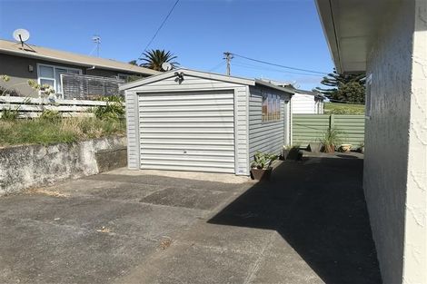 Photo of property in 48a Rangiora Street, Castlecliff, Whanganui, 4501