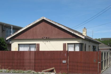 Photo of property in 405 Marine Parade, South New Brighton, Christchurch, 8062
