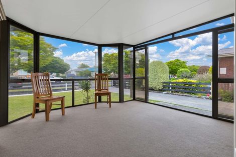 Photo of property in 10 Maple Street, Bishopdale, Christchurch, 8053