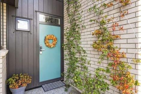 Photo of property in 37 Peihana Road, Hobsonville, Auckland, 0616