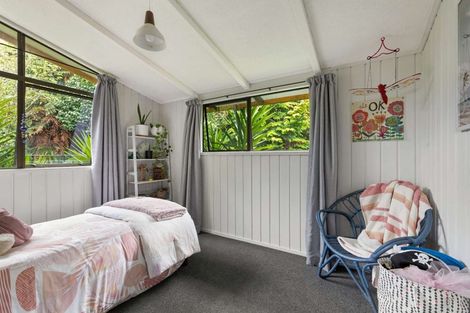 Photo of property in 6 Crownhill Street, Spotswood, New Plymouth, 4310