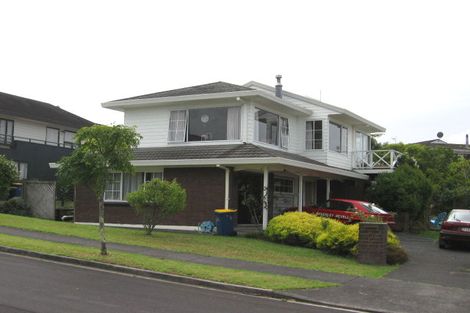 Photo of property in 5 Cherub Place, West Harbour, Auckland, 0618