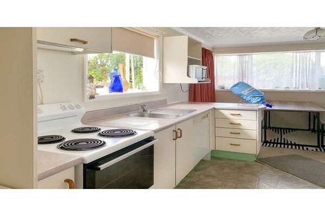 Photo of property in 49 Goldsmith Crescent, Levin, 5510