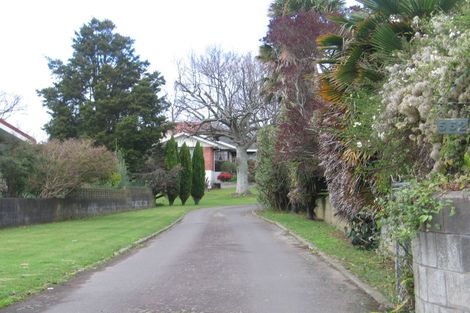 Photo of property in 552 Featherston Street, Roslyn, Palmerston North, 4414