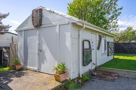 Photo of property in 45 Cologne Street, Martinborough, 5711