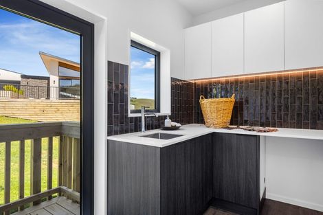 Photo of property in 6 Kapuka Lane, Kennedys Bush, Christchurch, 8025
