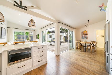 Photo of property in 17 Oriental Street, Petone, Lower Hutt, 5012