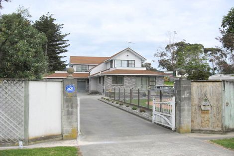 Photo of property in 22 Ratanui Road, Paraparaumu, 5032