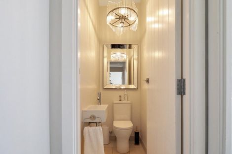 Photo of property in Bellagio Apartments, 11e/39 Taranaki Street, Te Aro, Wellington, 6011