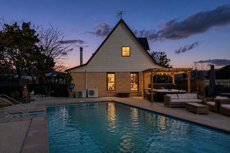 Photo of property in 16 Leitrum Street, Cromwell, 9310