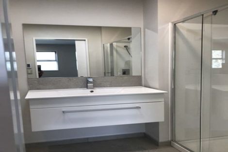 Photo of property in 2/34 John Campbell Crescent, Hillmorton, Christchurch, 8024