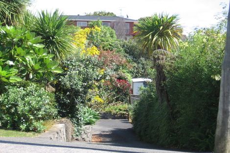 Photo of property in 20a Garadice Road, Rothesay Bay, Auckland, 0630