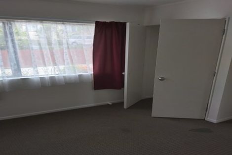 Photo of property in 6 Rickards Place, New Lynn, Auckland, 0600